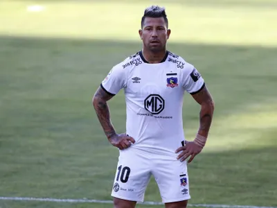 Leonardo Valencia estaría buscando su salida de Colo-Colo