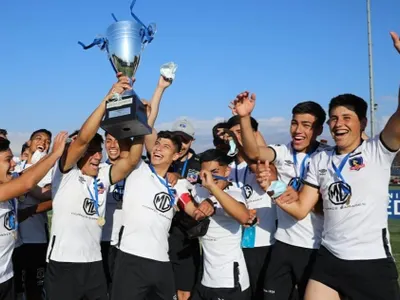 Volvió el fútbol joven: No citados disputan amistoso contra equipo de juveniles