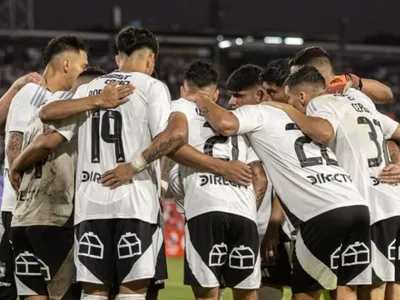 Los 2 futbolistas que todavía no encuentran equipo tras terminar su contrato con Colo-Colo