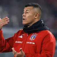 No son considerados: Los dos jugadores que Jorge Almirón dejó fuera del partido ante Deportes Quillón