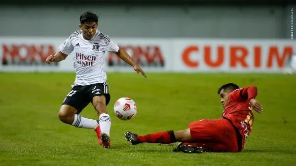 Colo Colo: Gustavo Quinteros maravillado con el debut de Jordhy Thompson |  Dale Albo