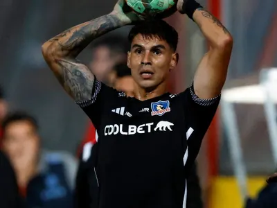 ¿Se queda o se va? Aseguran que futuro de Erick Wiemberg en Colo-Colo quedó zanjado