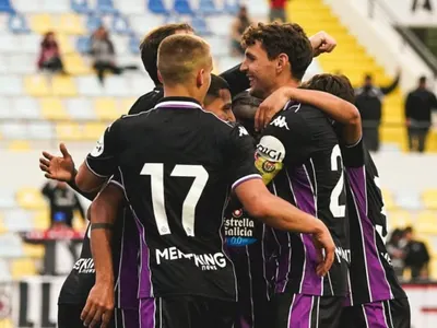 «Increíble»: Desde Real Valladolid elogian a jugador de Colo-Colo y alucinan con su hinchada