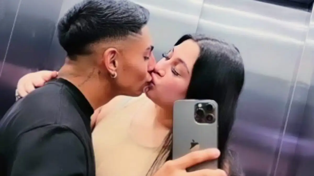 Jordhy Thompson y Camila Sepúlveda.