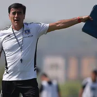 Mueve el tablero: Gustavo Quinteros no se convence y este viernes ensayó un nuevo equipo titular