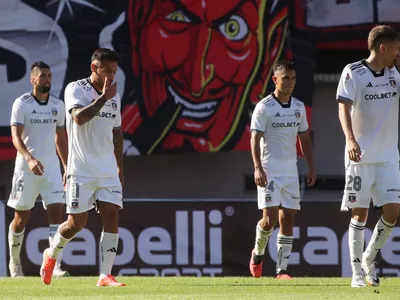 «No es para Colo-Colo»: Futbolista albo recibió dura crítica y piden su salida del club