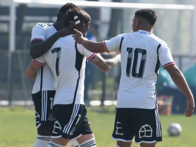 [VIDEO] Golazo de tiro libre: Colo-Colo derrotó a la U en el Superclásico de la Sub-18