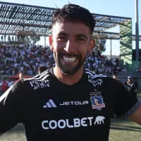 Mauricio Isla celebró el título de Colo-Colo mandándole un palito a la UC