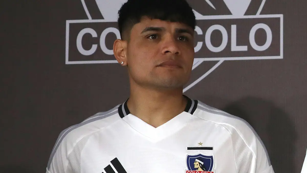 Claudio Aquino se sumará, como máximo este martes a la pretemporada de Colo-Colo.