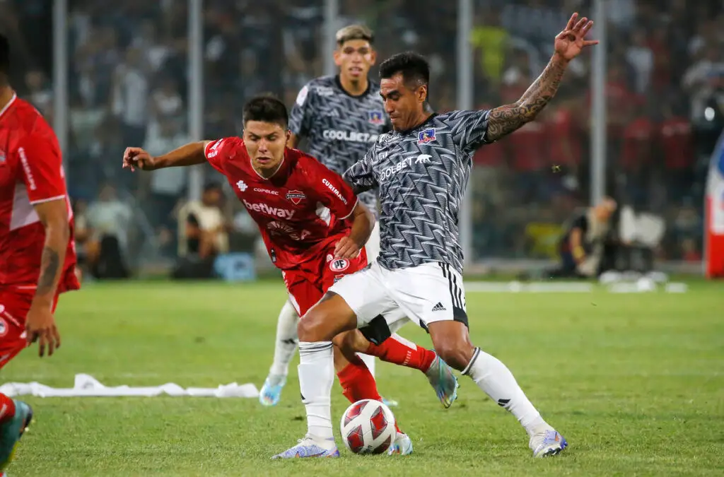 Darío Lezcano debutó con un gol en Colo-Colo.