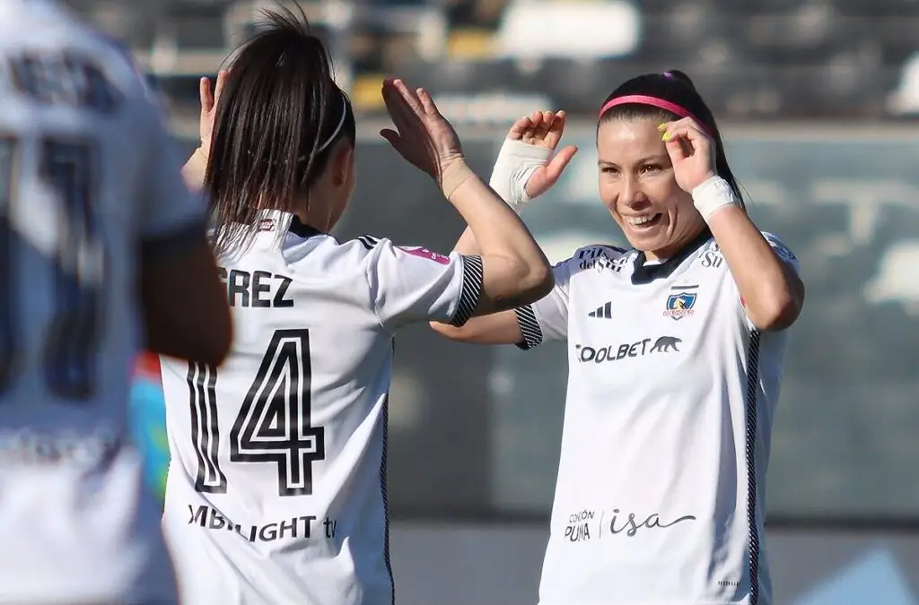Javiera Grez y Yanara Aedo fueron las autoras de los goles en el triunfo de Colo-Colo.