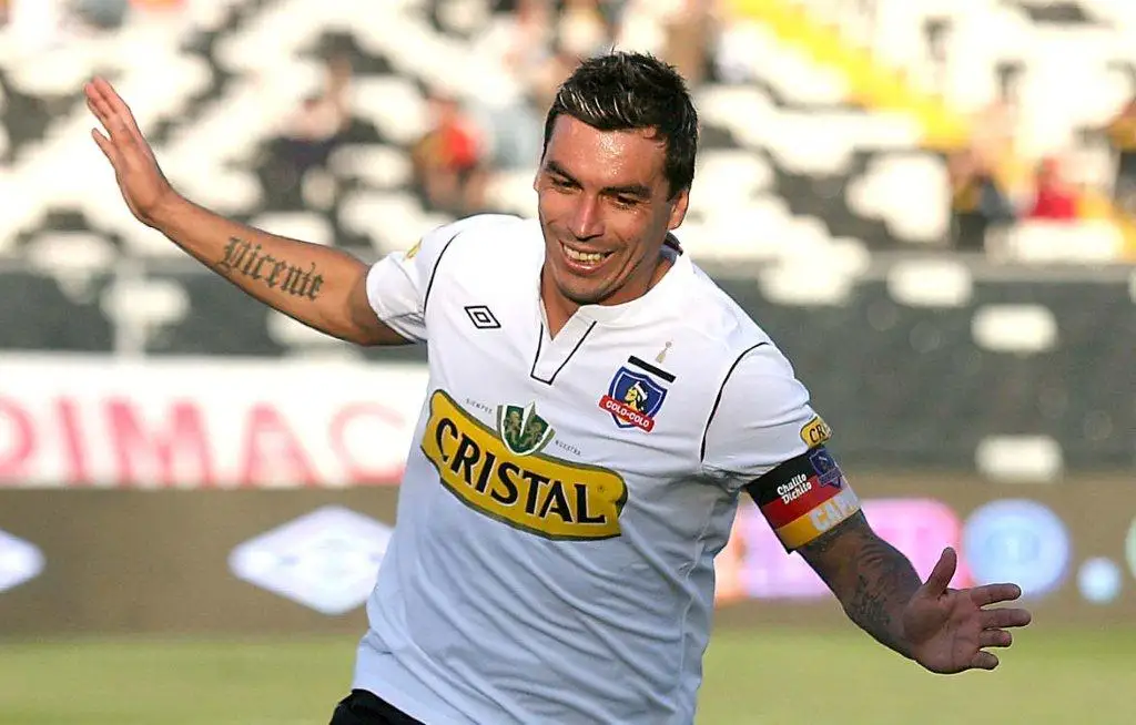 Esteban Paredes analizó su primer paso por Colo-Colo.