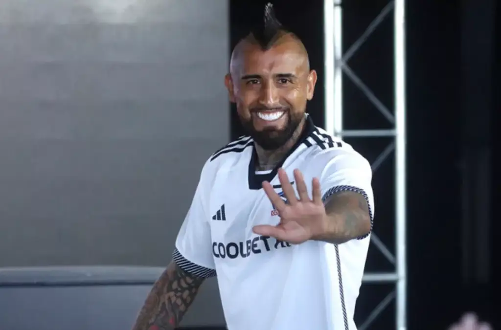 Arturo Vidal participa activamente en la Fundación Deportistas por un Sueño.