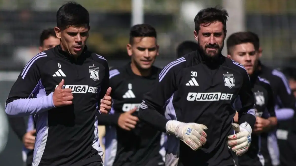 Colo-Colo definirá este miércoles la formación para enfrentar a Atlético Bucaramanga.