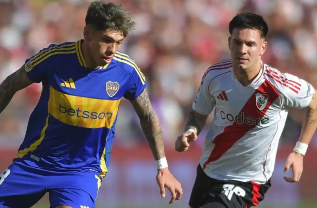 A pesar de no mostrar su mejor nivel, Carlos Palacios disputó los 90′ minutos en el Superclásico.