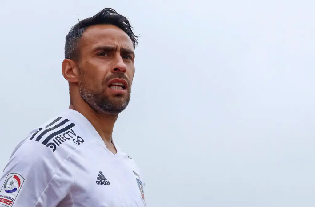 Jorge Valdivia recibió denuncia por abuso sexual.