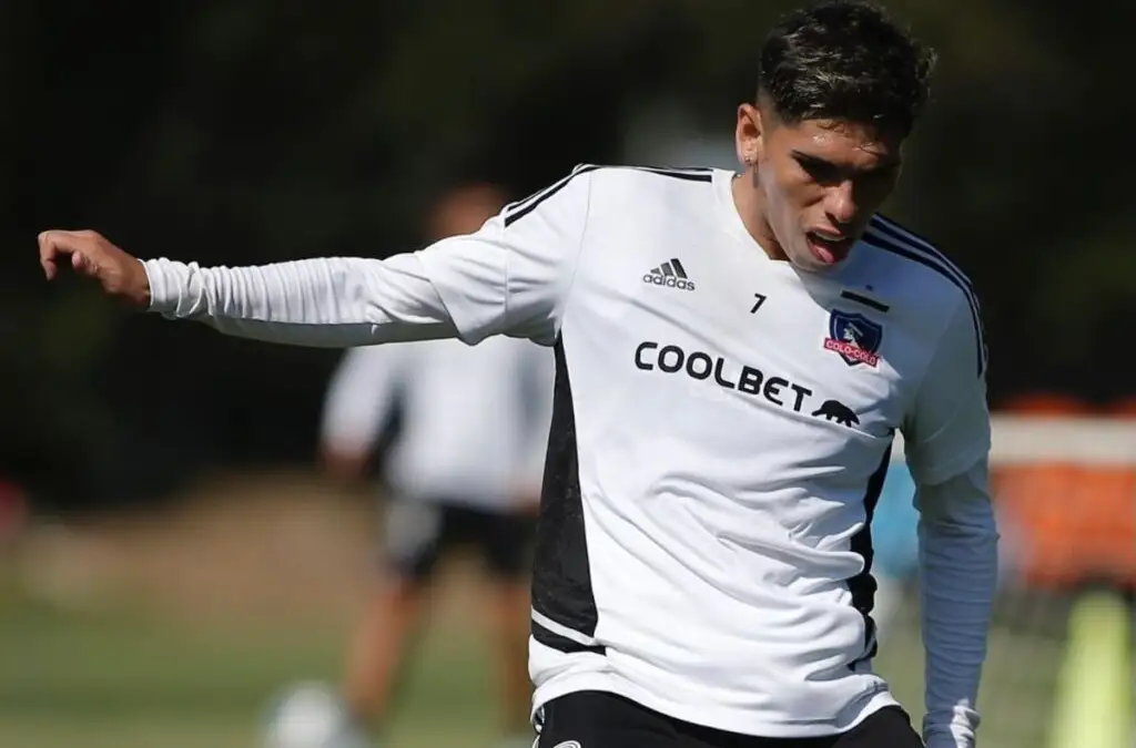 Carlos Palacios sufrió una lesión en el entrenamiento de este sábado.