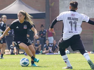 Colo-Colo Femenino sorprendió y jugó partido amistoso contra una escuela de fútbol masculina