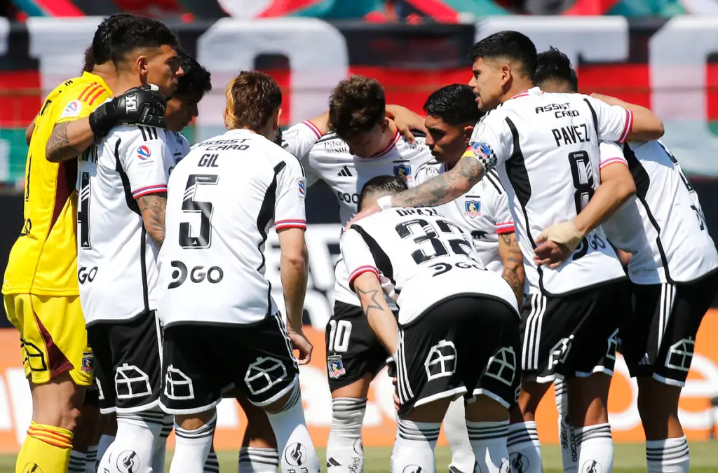 Varios jugadores de Colo-Colo podrían partir de cara al 2024.
