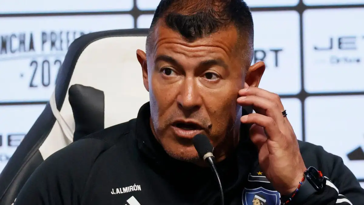 Jorge Almirón confirma reunión con hinchas de Colo-Colo