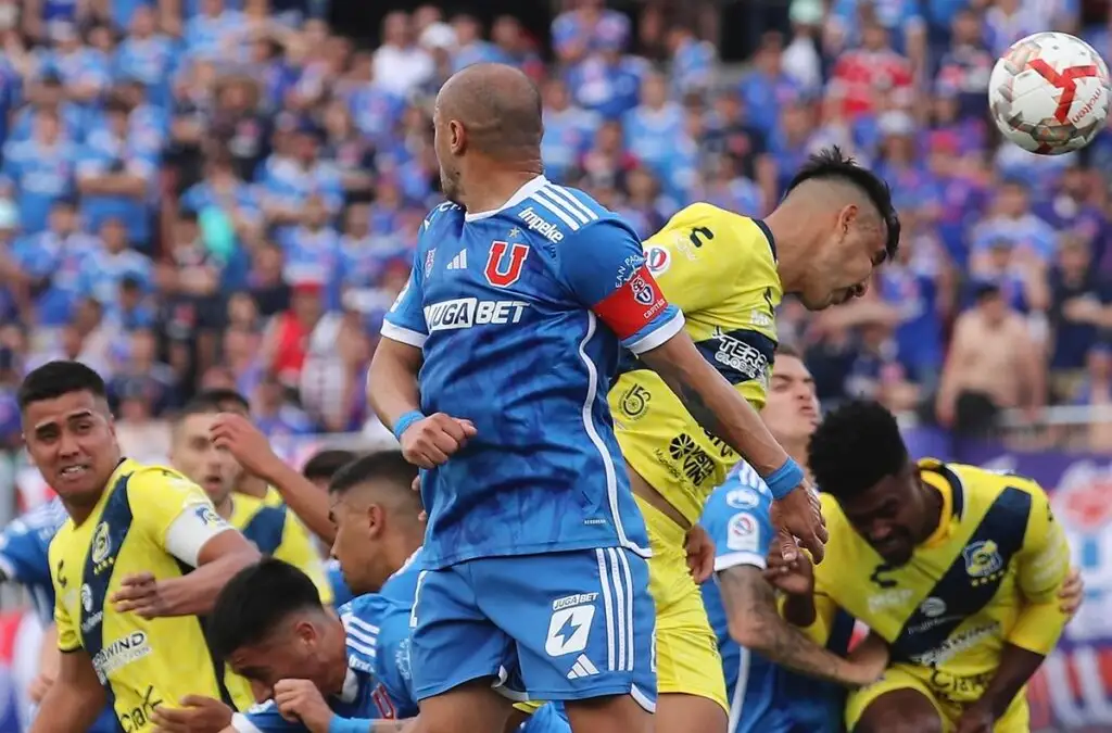 Aquel empate frente a Everton le significó a la U perder el torneo a manos del cuadro Popular, que lo superó por 2 puntos. Foto: Pepe Alvujar/Photosport.