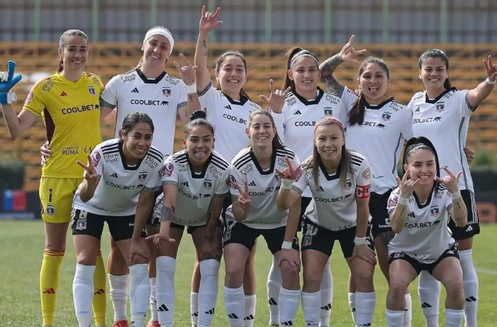 Colo-Colo se prepara para la fase de grupos de Copa Libertadores.