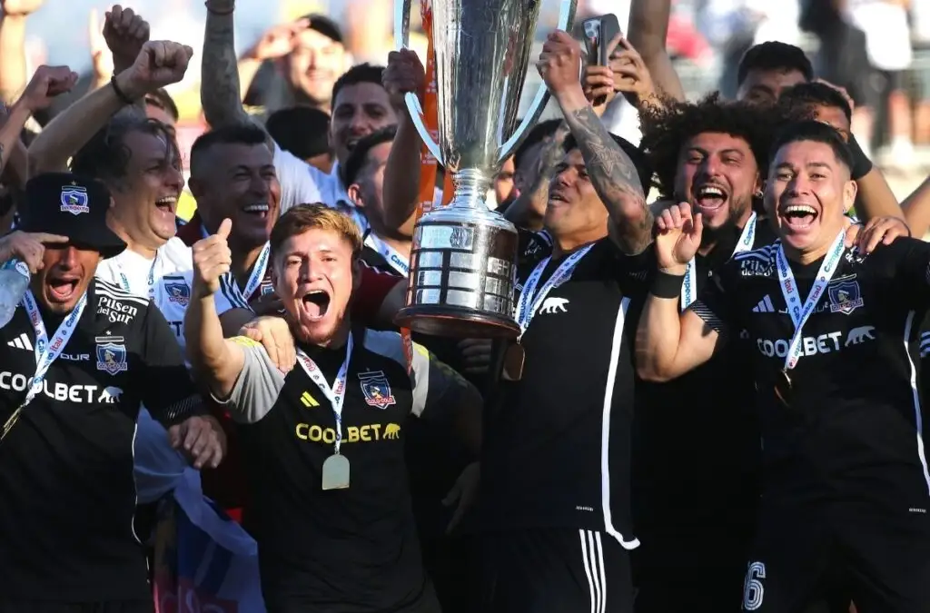 Colo-Colo inicia su pretemporada 2025.