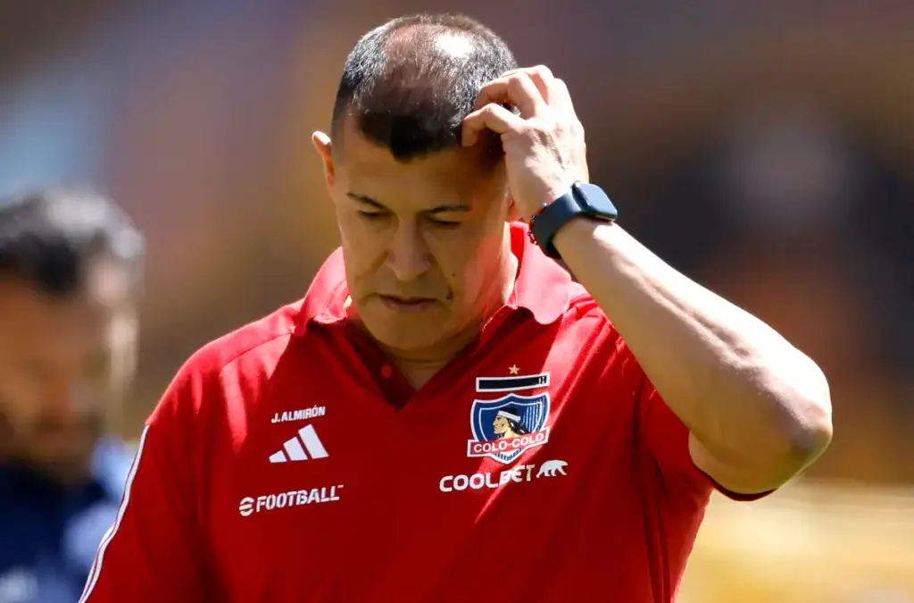 Jorge Almirón podría recibir una nueva sanción por parte de la ANFP.