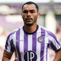 Se encienden las alarmas: Gabriel Suazo se llena de incertidumbre tras dura realidad que afronta el Toulouse