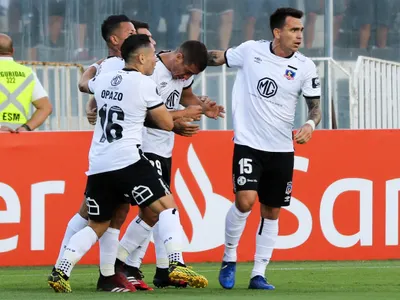 Mouche está cómodo en Colo-Colo pese a la crisis: “Ojalá me pueda quedar mucho tiempo más acá”