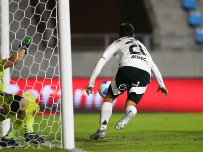 ¿Arma las maletas? Afirman que canterano de Colo-Colo es seguido por varios equipos chilenos