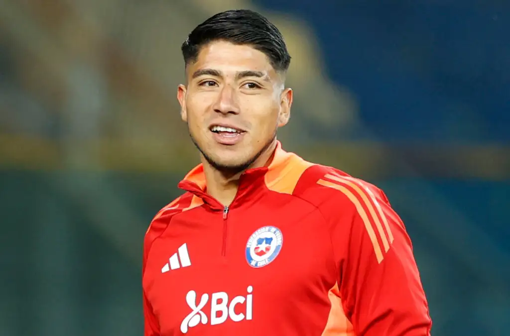 El ‘Indio’ dejó de ser el titular de La Roja tras la llegada de Gareca.