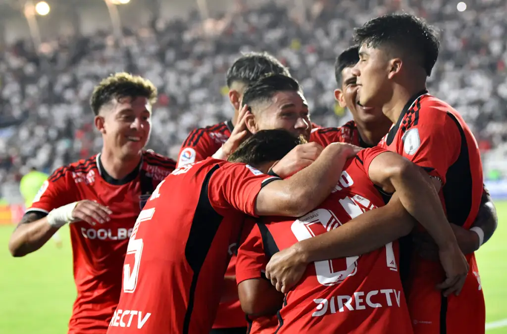 Colo-Colo quire hacer un buen papel en la Copa Libertadores y chocará en un comienzo con
