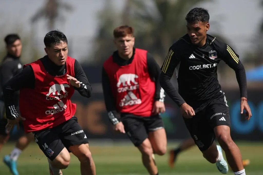 Entrenamiento de Colo-Colo en el Estadio Monumental.