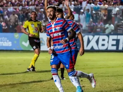 [VIDEO] Juan Martín Lucero se luce en Fortaleza y marcó otro gol en Brasil para darle el triunfo a su equipo