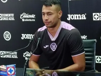 Le hacen la vida imposible: El nuevo traspié que sufrió Iván Morales por parte del Cruz Azul