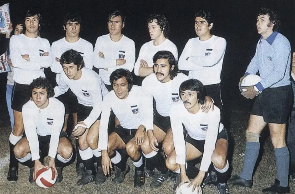 Carlos Caszely y Leonardo Véliz compartieron camarín en Colo-Colo durante la temporada 1973.