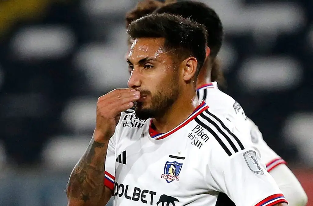 Cristián Caamaño cuestionó posible renovación de Marcos Bolados en Colo-Colo.
