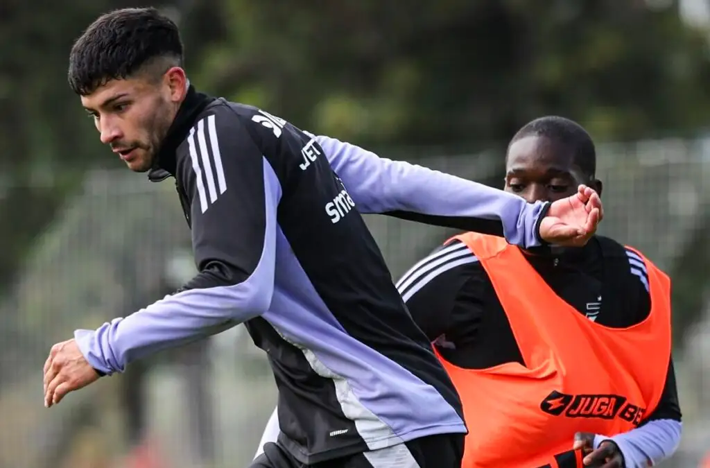 Colo-Colo prepara su partido frente a Atlético Bucaramanga por Copa Libertadores.