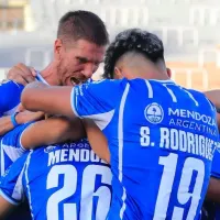 «Ya lo pidió Almirón»: Representante de delantero uruguayo confirma conversaciones con Colo-Colo