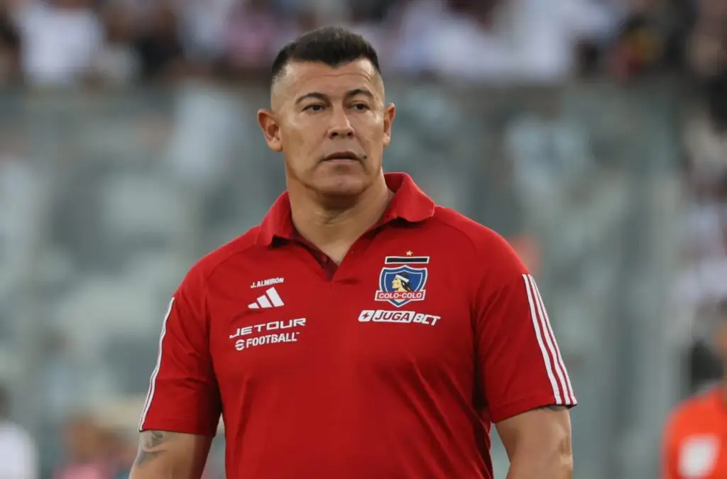 Colo-Colo buscaría renovar a Jorge Almirón.