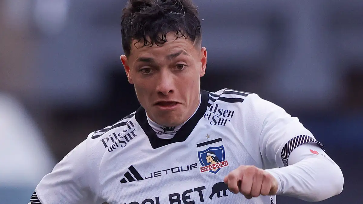 El jugador sigue perteneciendo a la filas de Colo-Colo.