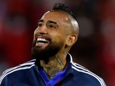 [Video] «¿Cómo no querer a este weón?»: El insólito comentario de reconocido portal sobre Arturo Vidal