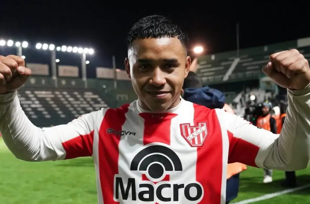 Colo-Colo se contactó con el representante de Damián Puebla para conocer las condiciones del futbolista.