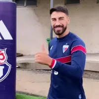 Juan Martín Lucero volvió a Chile con Fortaleza y se luce entrenando en el Centro Deportivo Azul