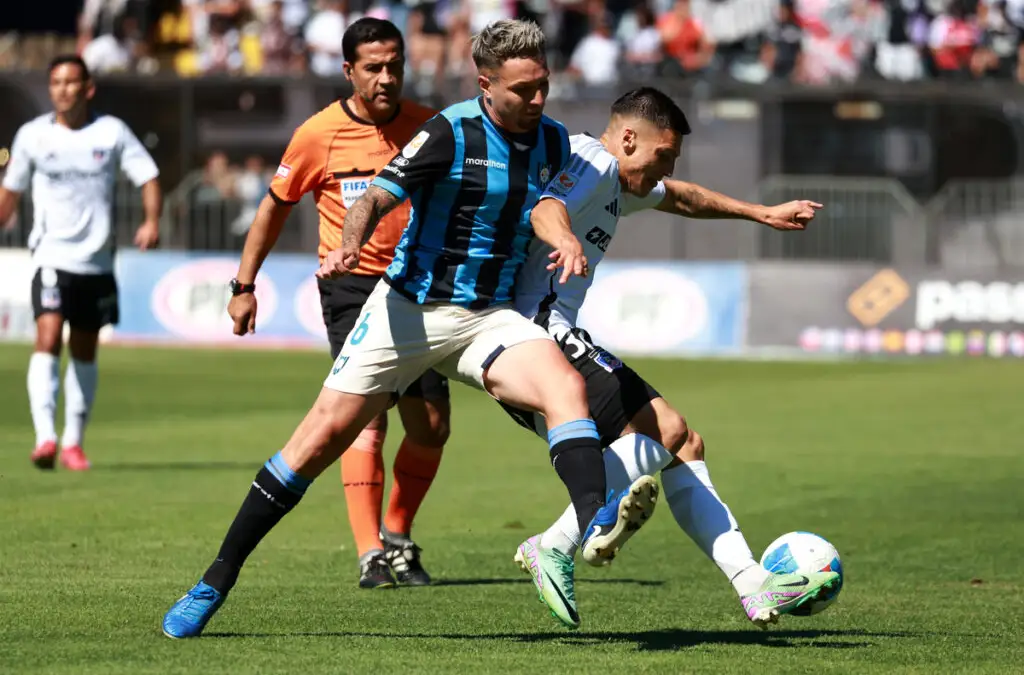 Colo-Colo cayó frente a Huachipato en su segunda derrota consecutiva.