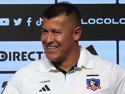 «Destacó los dos nombres»: Los jugadores que tienen maravillado a Jorge Almirón en la pretemporada