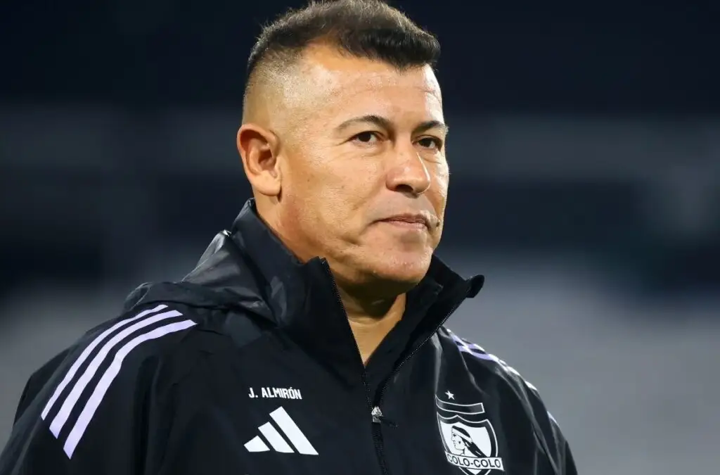 Jorge Almirón habría pedido 2.5 millones de dólares para terminar su paso en Colo-Colo.