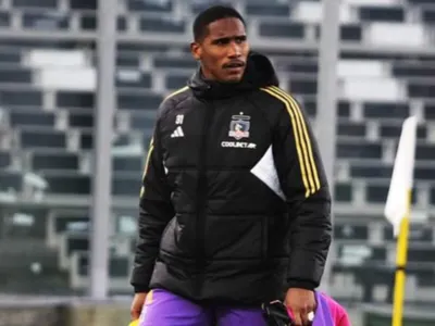 ¿Partirá? Revelan el club de Primera División que estaría tras los pasos de Omar Carabalí