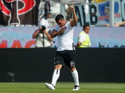 ¿Qué hubiese pasado? Esteban Paredes reveló haber recibido una importante oferta antes de llegar a Colo-Colo